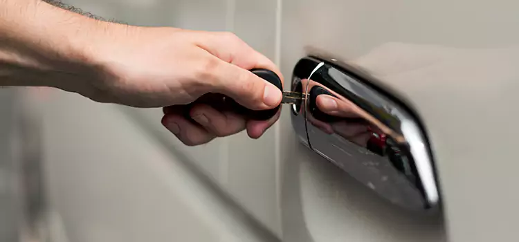 Why Choose Our Auto Locksmith Team in Glendale, AZ?